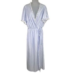 Vintage Womens Long Satin Robe Size L Lace Flouncy Boudoir Peignoir Coquette 80s
